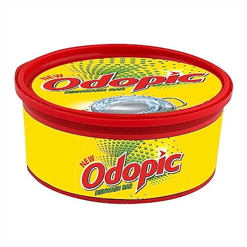 BSB HOME Microfiber 144 TC Aspire 2.O Collections Soft Breathable Wrinklefree Floral Printed Double Bedsheets with 2 Regular Size Pillow Covers, Color Maroon and Green