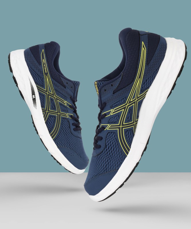 Pigeon Favourite Electric Kettle(1.5 L, Silver, Black)